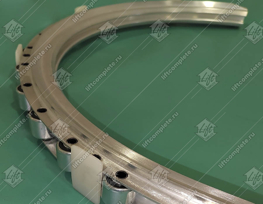 Алюминиевая основа огибающего участка, OTIS 506NCE, в сборе с роликами 17 шт., для балюстрады H - 930 мм