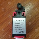 Концевой выключатель, TR236-11Y, с рычагом и роликом, самовозвратный